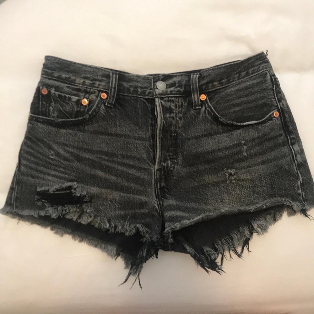 Black 501 Levi’s
